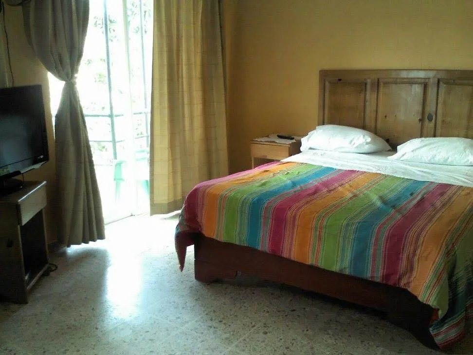 Hotel Martinis Boca Chica Aparthotel